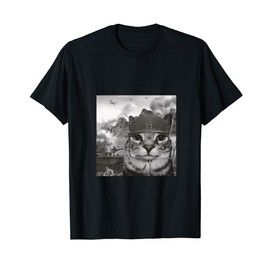 War Cat in the Battlefield, Kitten Soldier Selfie in Battle Men Women T-Shirt