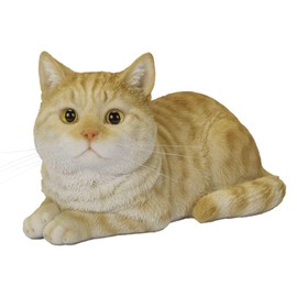 ウービア 寝そべる茶トラ猫 17×10.5×9.8㎝ 人形 フィギュア 置き物 アニマル 動物 ガーデン 装飾 リアル かわいい ネコ H24178-A