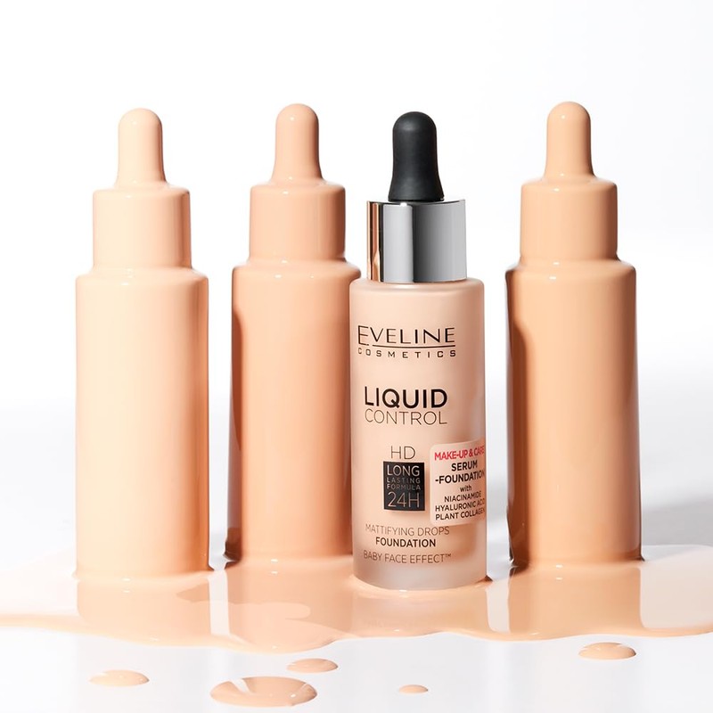 Eveline Cosmetics Liquid Control HD Foundation with Niacinamide - Light