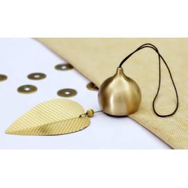Gold Leaf Hanging Bell for Good Luck Wealth， Window/Door/Home Pendant Wind Chime Chinese Feng Shui Bell- Water Drop Shape