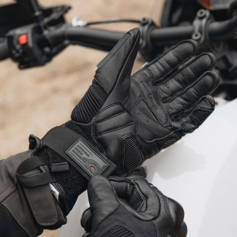 REBELHORN Range Men's Motorcycle Gloves, Goat Leather, Ankle SAS-TEC Protectors,