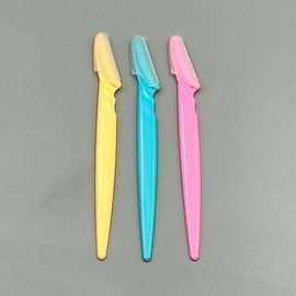 Out_63 Basic Eyebrows Large Capacity Eyebrow Razor Trimming Blade 3 Colors / 아우트_63기본 눈썹 눈썹칼대용량 정리 칼 3컬러