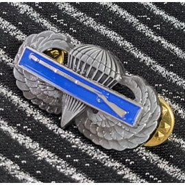 Airborne Expert Infantry EIB Jump Wing Badge US Army Parachutist Rifle Pin