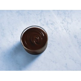 Ghirardelli premium sauce chocolate net wt 5lb 7.3oz