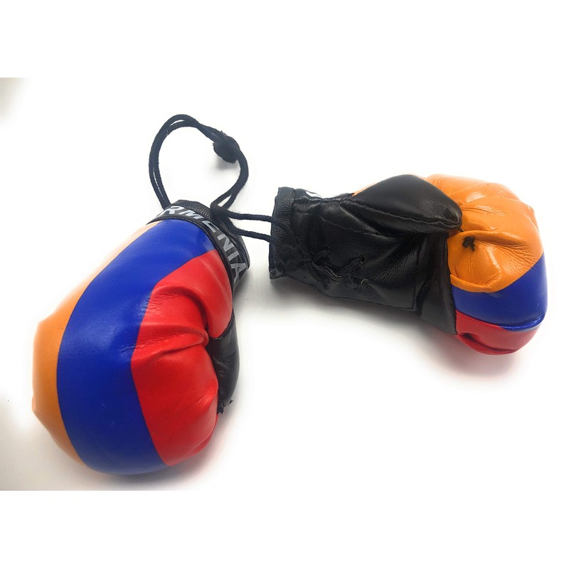 Red Hat Ent Hanging Car Mirror Mini Boxing Gloves (Armenia)