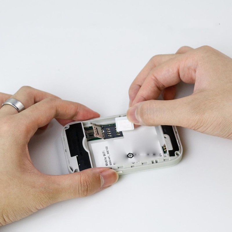 4G WiFi Router Micro SIM Card Slot 150Mbps Over 10