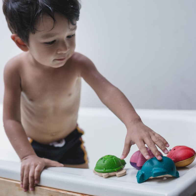 PlanToys® Sea Life Bath Set Wooden Montessori Tactile and Imaginative