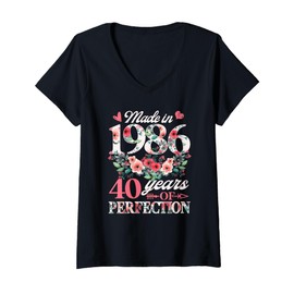 Womens Made In 1986 Floral 40th Birthday Gifts 40 Years Old Women V-Neck T-Shirt