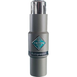 TRITON AUDIO Phantom Powered Analog FET-Opto Compressor