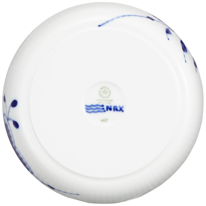 ROYAL COPENHAGEN 1061131 Blue Fluted Mega Dish Bowl, Deep Plate,