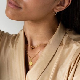 FindChic Letter A-Z Necklace with Engraving for Women and Girls, Hexagon Pendant, Customisable Name Necklace with Gift Box for Birthday, Mother's Day, Copper