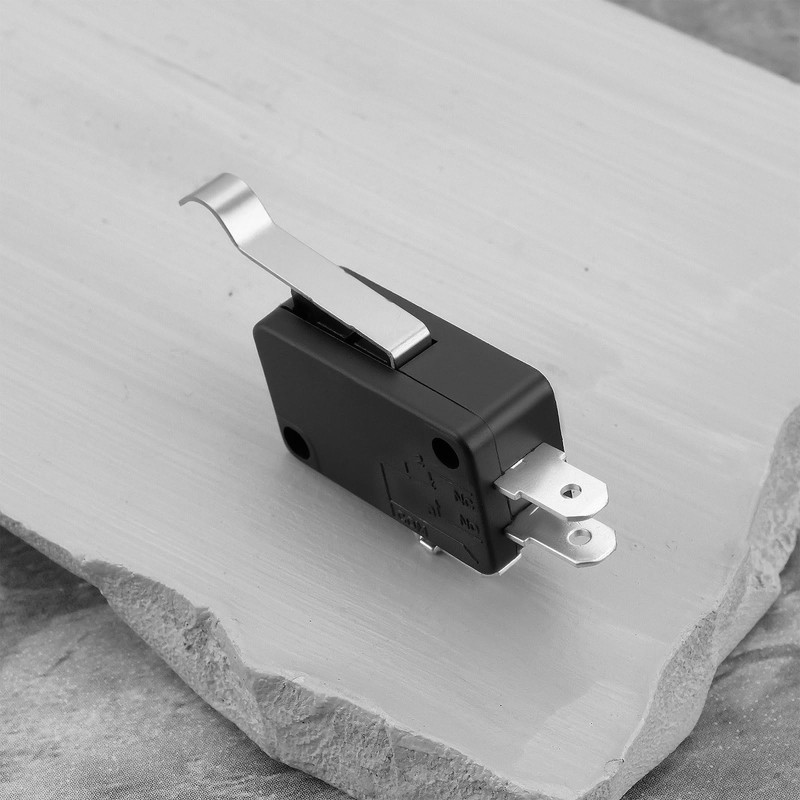 YINETTECH 4x SPDT Micro Switch Roller Lever 3-Way Terminals Snap