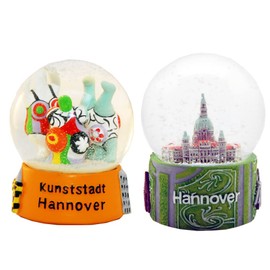 3-02-24 Schneekugel Souvenir Hannover Nanas und Rathaus Reiseandenken Deutschland Mitbringsel 65mm