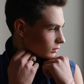 Zillaly Tungsten Rings for Men, Men's Wedding Bands in Gold, Black, and Silver, 4mm, 6mm, 8mm Sizes, Mens Tungsten Wedding Bands with Comfort Fit and Polished Beveled Edge (Tungsten-Black-8mm, 7)