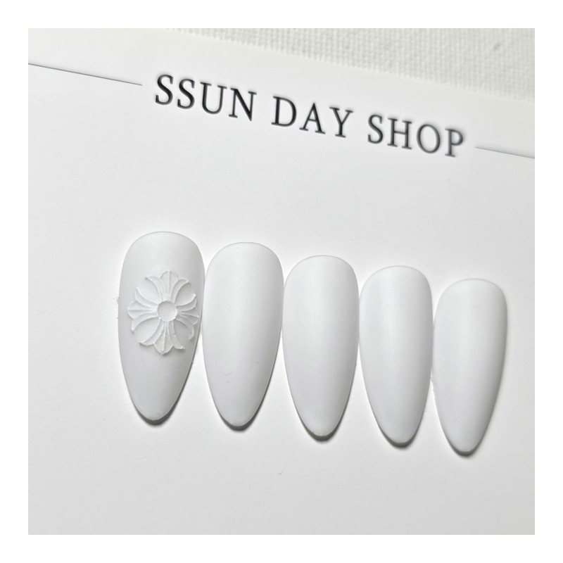 White Chrome Nail - Paddy / 화이트크롬네일 - 패디