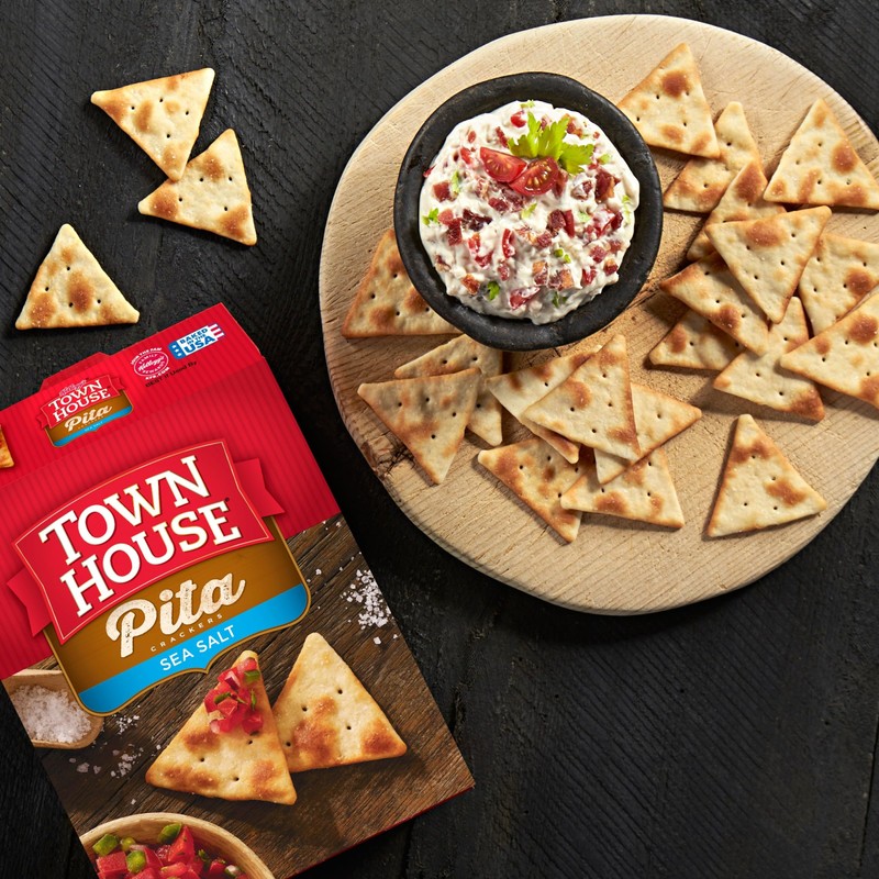 Town House Pita Oven Baked Crackers, Lunch Snacks, Snack Crackers,