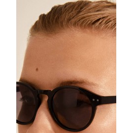 PILGRIM, KYRIE Classic Round Sunglasses, Polarised Women's Sunglasses with UV400 Protection, black