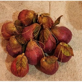 Unbranded Sugar Glitter Reddish Gold Pears with Gold String