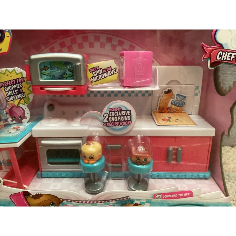 Shopkins Chef Club Hot Spot Kitchen Dolls Microwave Fun Play