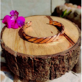 Wonder Care Pure Copper Bracelet For Women and Men Adjustable Copper Bracelet For Men Magnetic Copper Kada with 2 Magnets