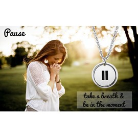 Inspirational Pause Keychain Necklace Gifts for Women Encouragement Birthday Gifts or Best Friend Relaxation Gifts for Women Girls (Pause Necklace)