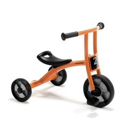 Winther WIN550 Circleline Tricycle, Small Grade Kindergarten to 1, 10.63" Height, 18.5" Wide, 24.41" Length