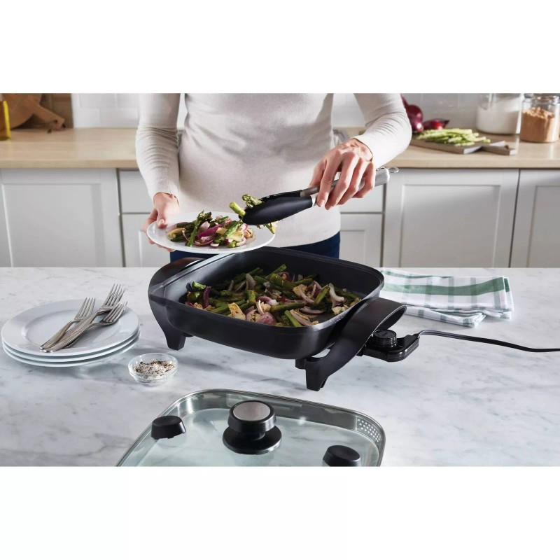 Oster DiamondForce 12x12 Strain & Pour Electric Skillet Nonstick Coating