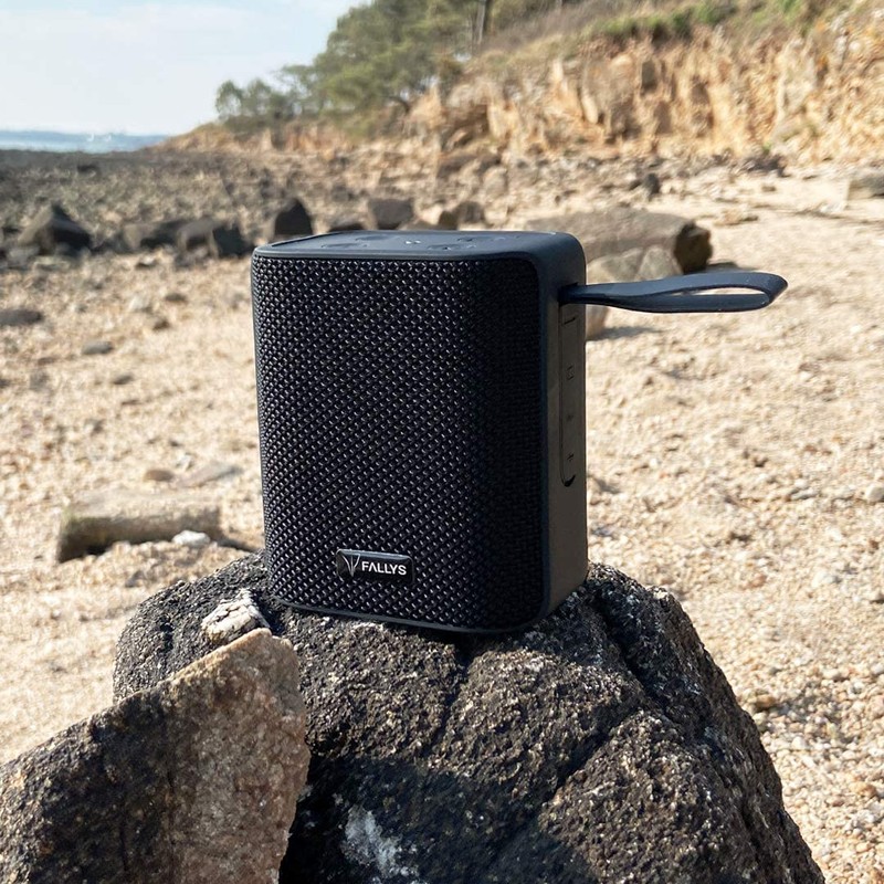 Waterproof wireless speaker