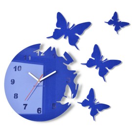 Round and modern butterfly wall clock with no tick sound