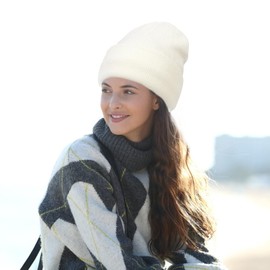 HELVES Satin Lined Beanie - Knitted Beanie Hats,Winter Beanie Hats Cable Beanie for Men Silk Lining Thick Chunky Cap Soft Slouchy Warm Hat White