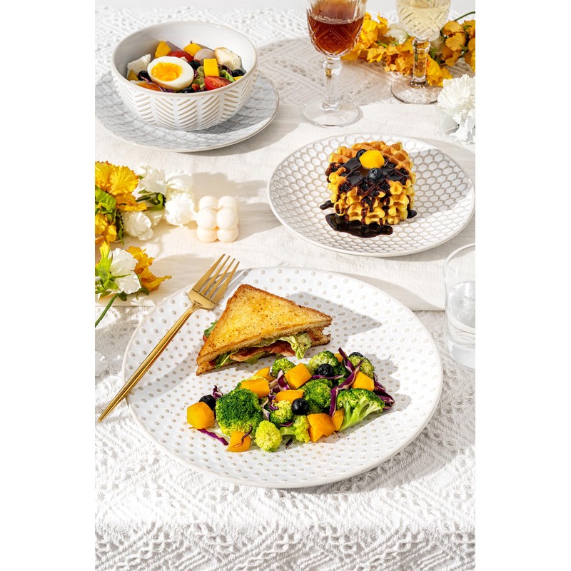 FOBENTA 18 Piece Embossed Dinnerware Sets for 6, Scratch-Resistant Plates