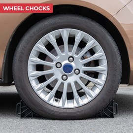 GADLANE Wheel Chocks - 2 Pack Caravan Chocks Brake Stoppers - Ridged Plastic Chocks for Caravan, Motorhome, Car, Motorbike, Trailer Chocks With Handle (2 Pack)