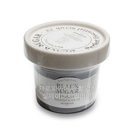Skinfood Black Sugar Perfect Essential Scrub 2X 210g Exfoliation / 스킨푸드 블랙슈가 퍼펙트 에센셜 스크럽 2엑스 210g 각질제거