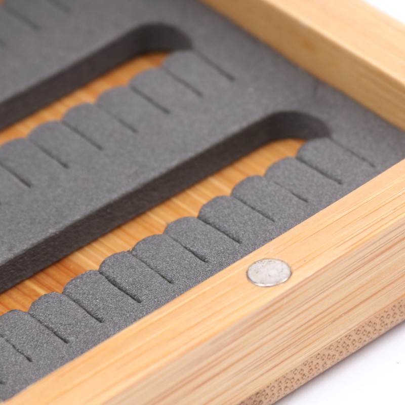 M MAXIMUMCATCH Maxcatch Wood/Bamboo Fly Box Slit Foam Tackle Case