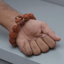 Natural Rudraksha Prayer Bead Bracelet for Men & Women – Free Size Spiritual Meditation Yoga Wrist Adjustable – Adjustable Handmade Hindu Buddhist Rosary Bracelet for Energy, Positivity & Peace