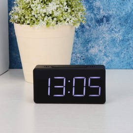 Tiiyee Loud Digital Alarm Clock, Electronic Desk Clock Large Display Number for Bedrooms with LED Night Light Snooze Function for Bedside Desk Office Kids Student and Families(black)