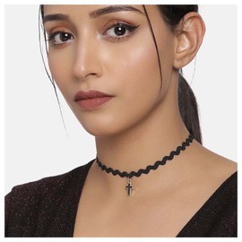 Inilbran Vintage Velvet Choker Necklace Boho Cross Pendant Choker Necklace Black Cross Velvet Necklace Gothic Suede Collar Necklace Jewelry for Women and Girls