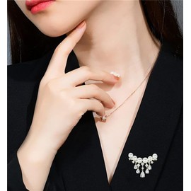 LISADORE Pearl Brooch Sweater Shawl Clips Faux Rhinestone Pearls Brooch Badge Tassel Crystal Brooch Shining Corsage Safety Pin Lapel Pin Badge Dresses Clothing Accessories Jewelry Gift Gold Tone