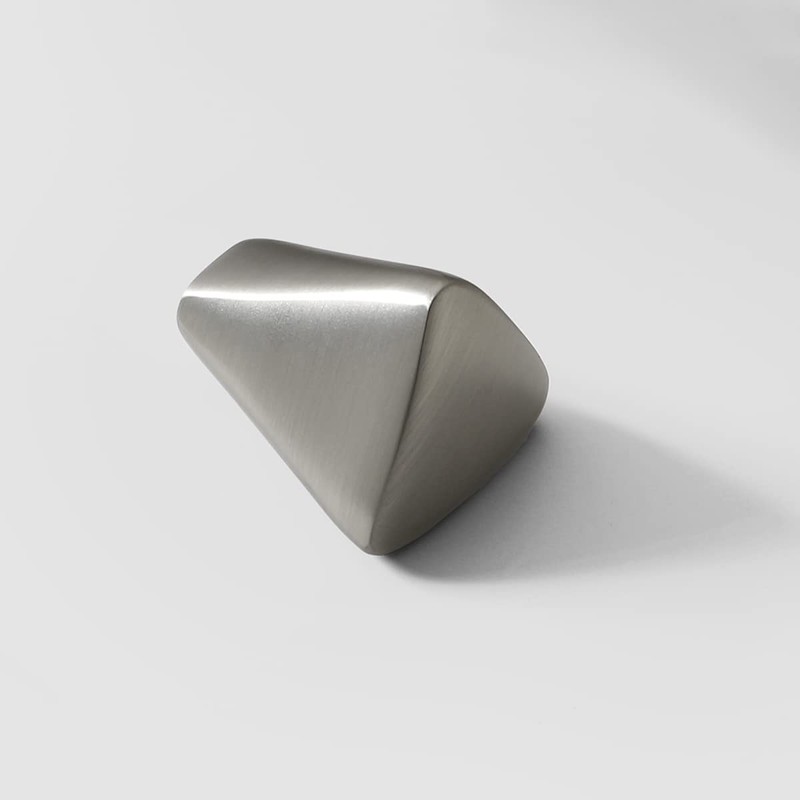 Myxekllo Brushed Nickel Cabinet Knob, Zinc Alloy Triangle Cabinet Dresser