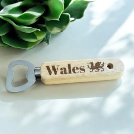 Ashton and Finch Wooden Welsh Bottle Opener – Welsh Gift – Rustic and Stylish Bottle Opener with Wales Design