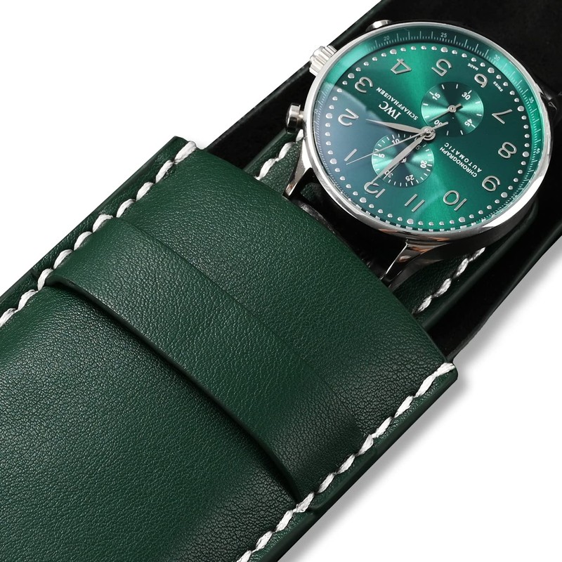 Woodten watch case holds 1 watch case. Thick, soft material