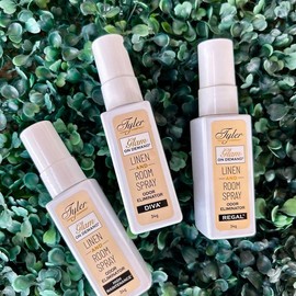 Glam on Demand Linen and Room Spray - Tyler Candle Company     Diva, High Maintenance, Regal, Wishlist - Size: 227g, Fragrance: Diva