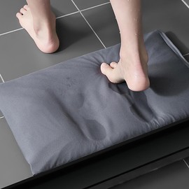 Volminex Bathroom Rugs Bath Mat, Diatomaceous Earth Shower Mat, Non-Slip Super Absorbent Quick Drying Bathroom Soft Floor Mats, Natural Easy to Clean, for Toilet Floor (Light Gray, 23.6"×15.7")