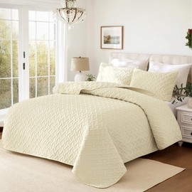 JYHOPE Ultrasonic Reversible Quilt Set with 1 Quilt and 2 Pillow Shams, Soft and Lightweight Coverlet for All Seasons, Water and Stain Resistant Bedspread, King (Cream,102x90)