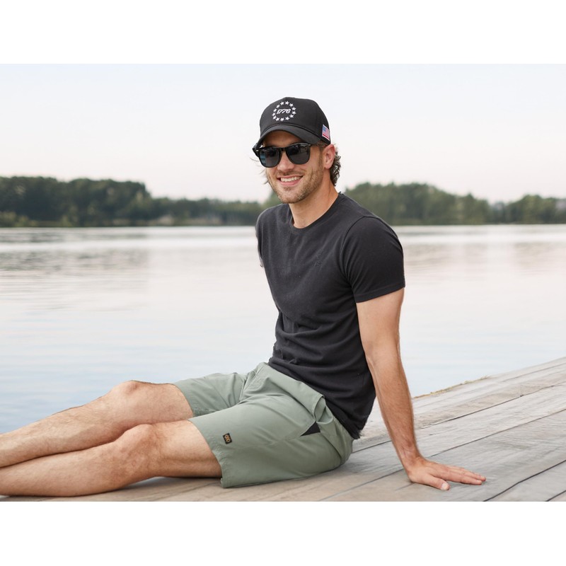 Structured Cotton Mesh 5 Panel Vintage Trucker Hat: 1776 (Black)