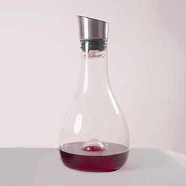 Wine Decanter Built-in Aerator Pourer