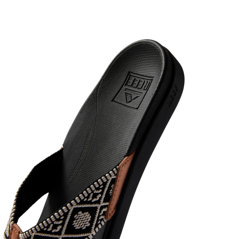 Reef Women's Ortho-Bounce Woven Flip Flops, Black White