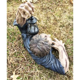 Garden and Home Large Head Shot Walking Dead Zombie Crawling Out of Grave Solar LED LAMP Statue Figure