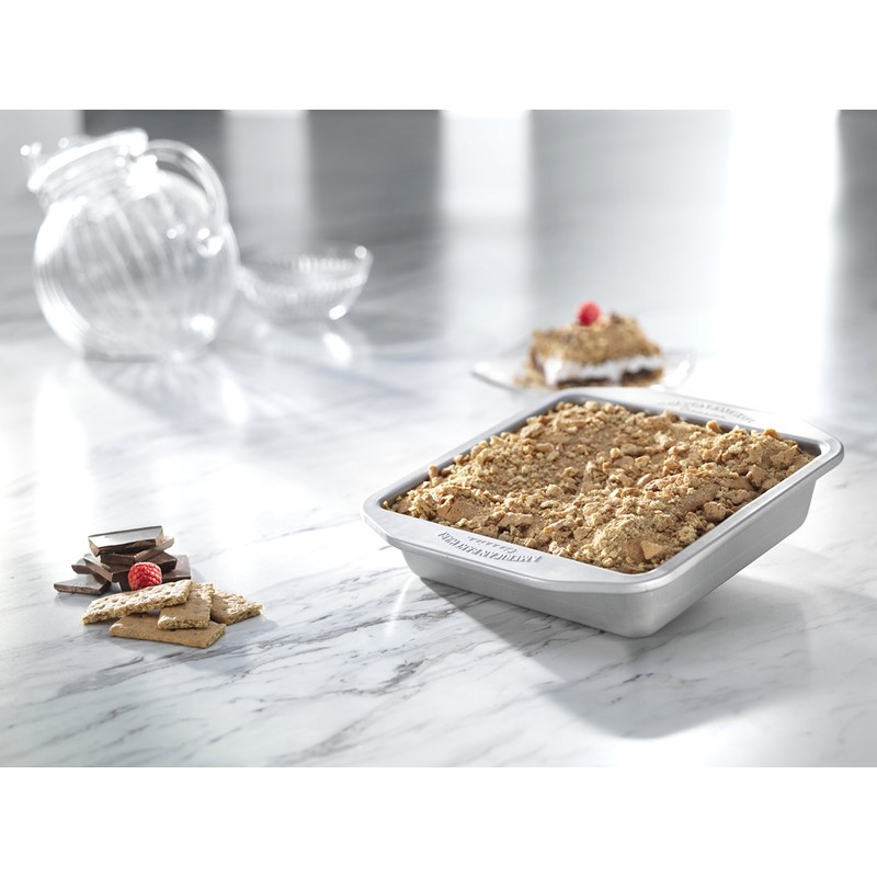 USA Pan American Bakeware Classics 8 inch Square Baking Pan,