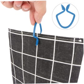 Outanaya 20pcs Towel Clips Multifunctional Bathing Towel Hanger for Beach Light Fabrics Snack Bags Random Color Creative Design for Travel Outdoor Use